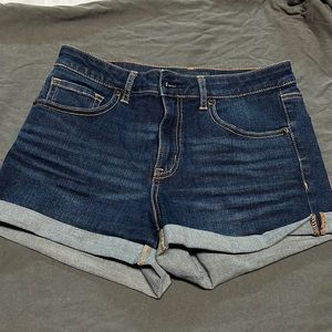 Aeropostale High Waisted MIDI shorts